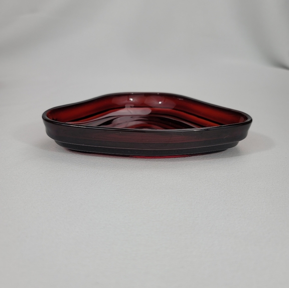 Vtg Royal Ruby Triangular Relish Insert Glass Dish - Picture 6 of 12